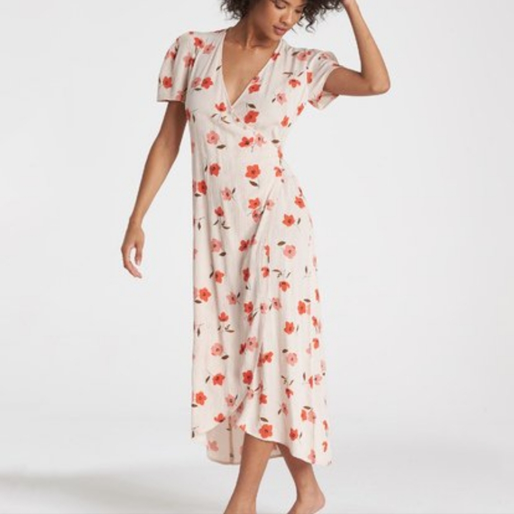 Billabong Wrap Midi Dress with Coral Floral Print Sz Small